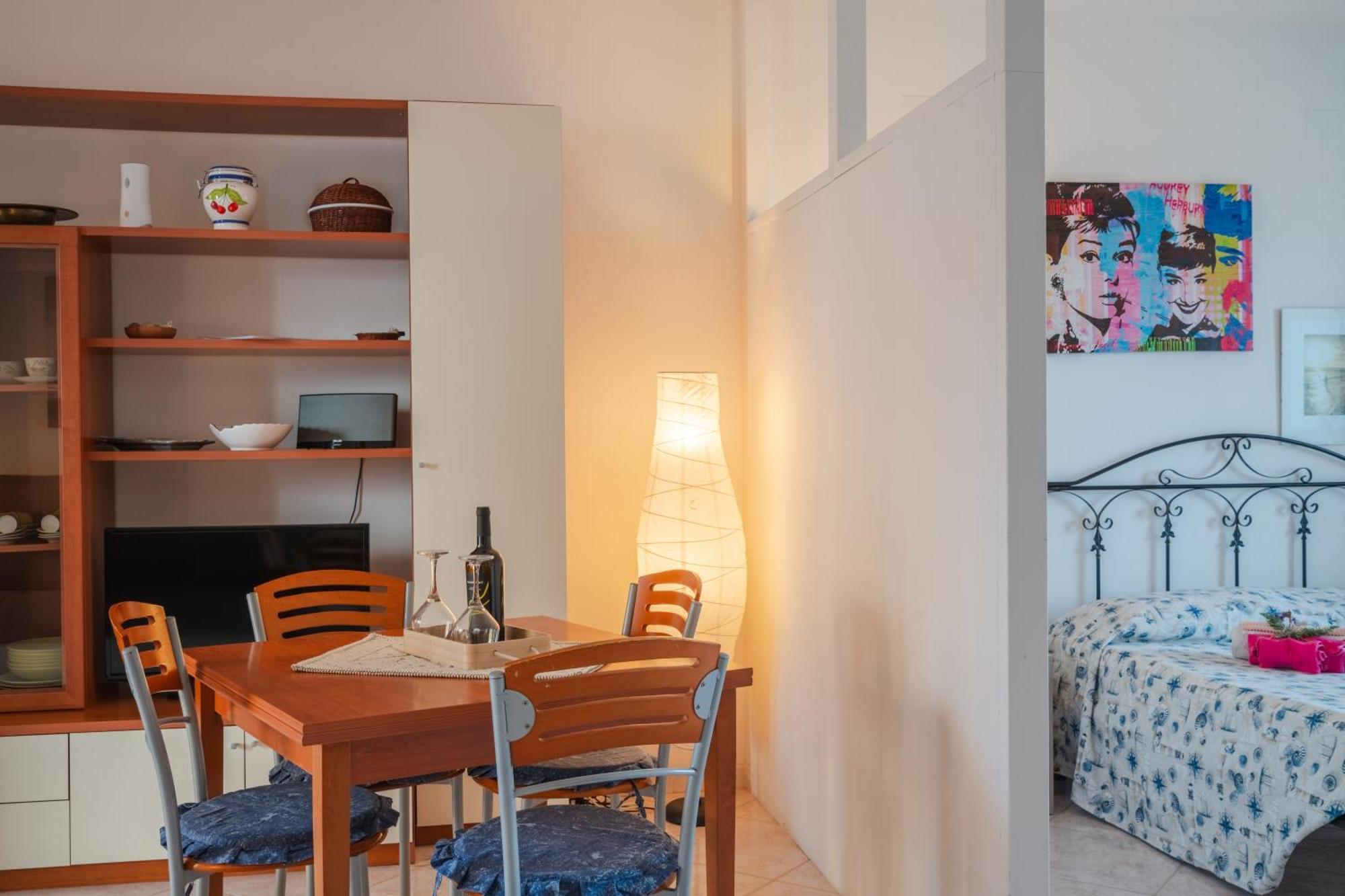 Il Faro Apartment Порто Торес Екстериор снимка